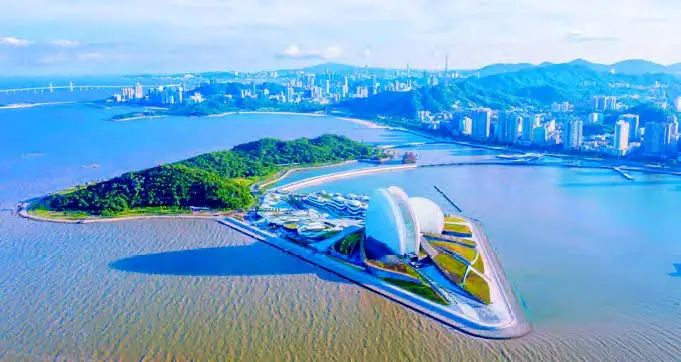 45年蝶变！珠海凭什么从边陲渔村跻身湾区明珠？